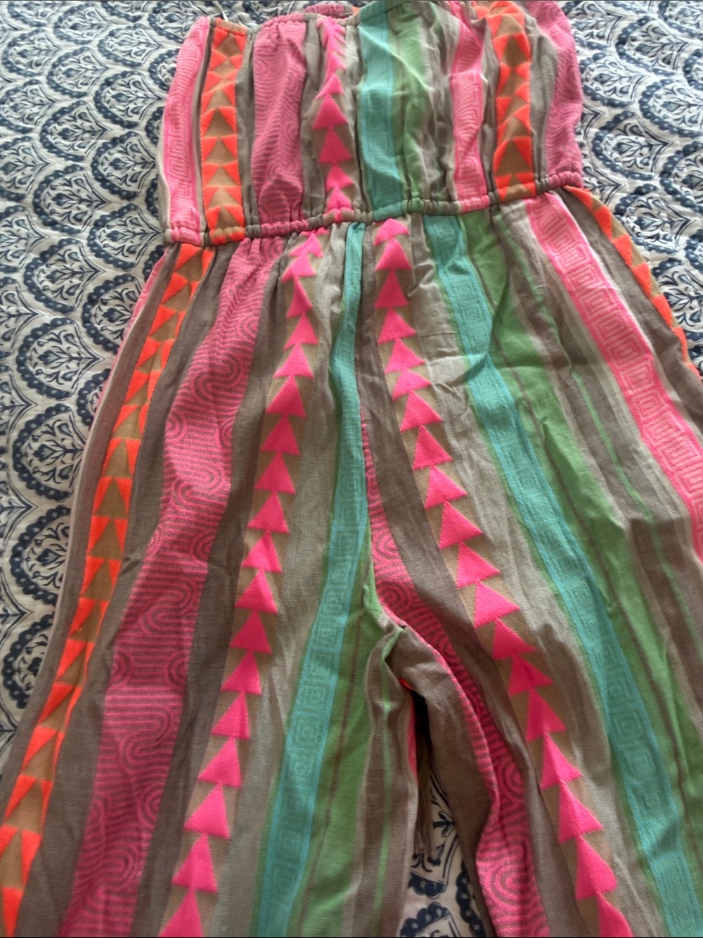 NWT Elan jumpsuit/romper. Medium - Picture 6 of 8